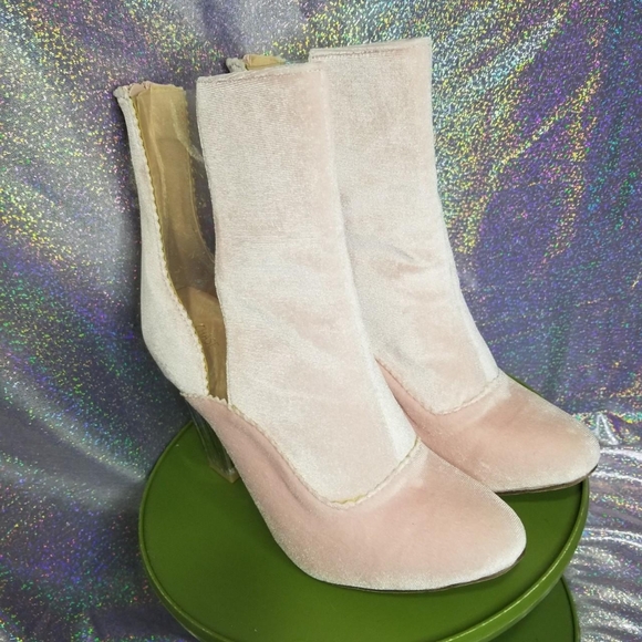 Chase and Chloe Velvet Pink Boots - Picture 2 of 6